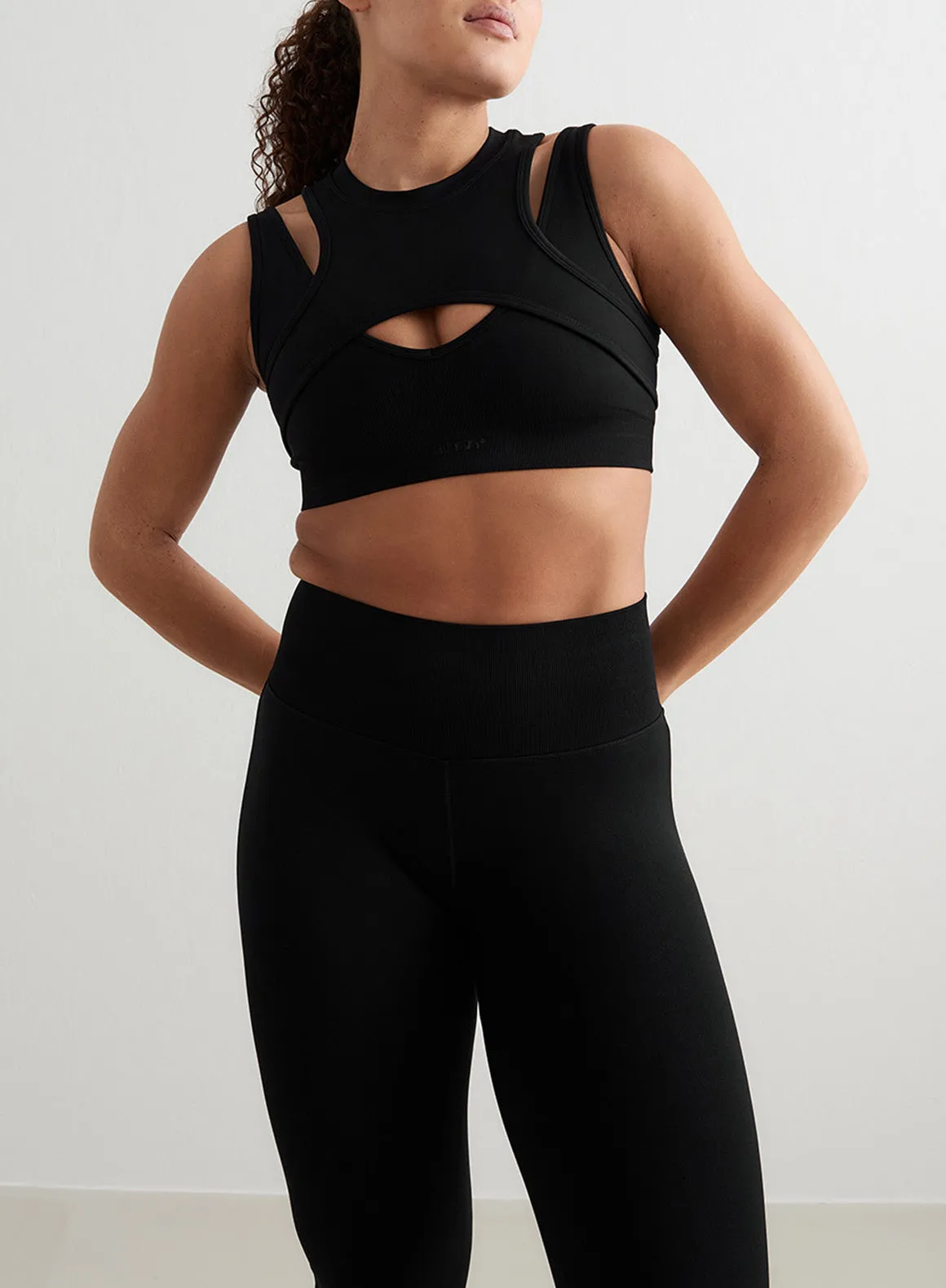 Black Shape Seamless Racerfront Add On