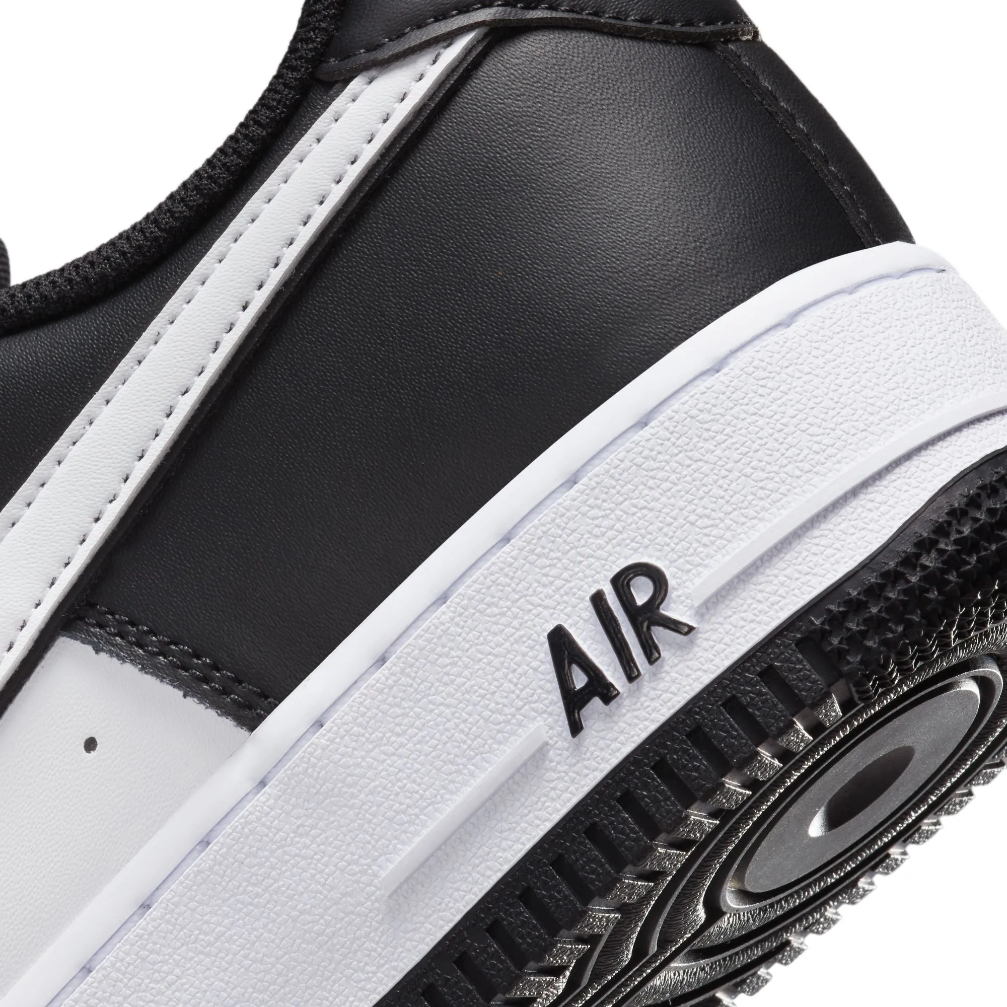 Nike Air Force 1 '07 "Panda" - Men